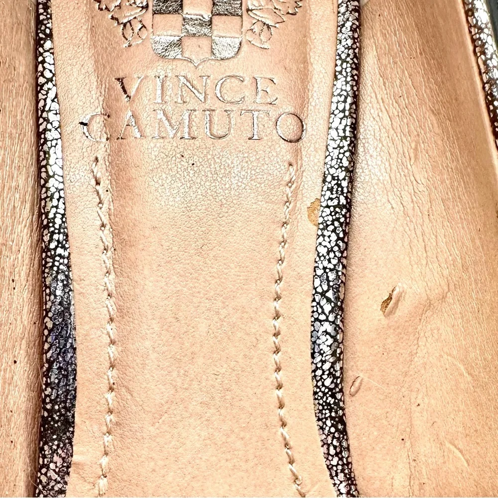 Vince Camuto Metallic Leather Wedge Heels Sz 6.5 VC-Melle Enhanced Silver‎ Pumps